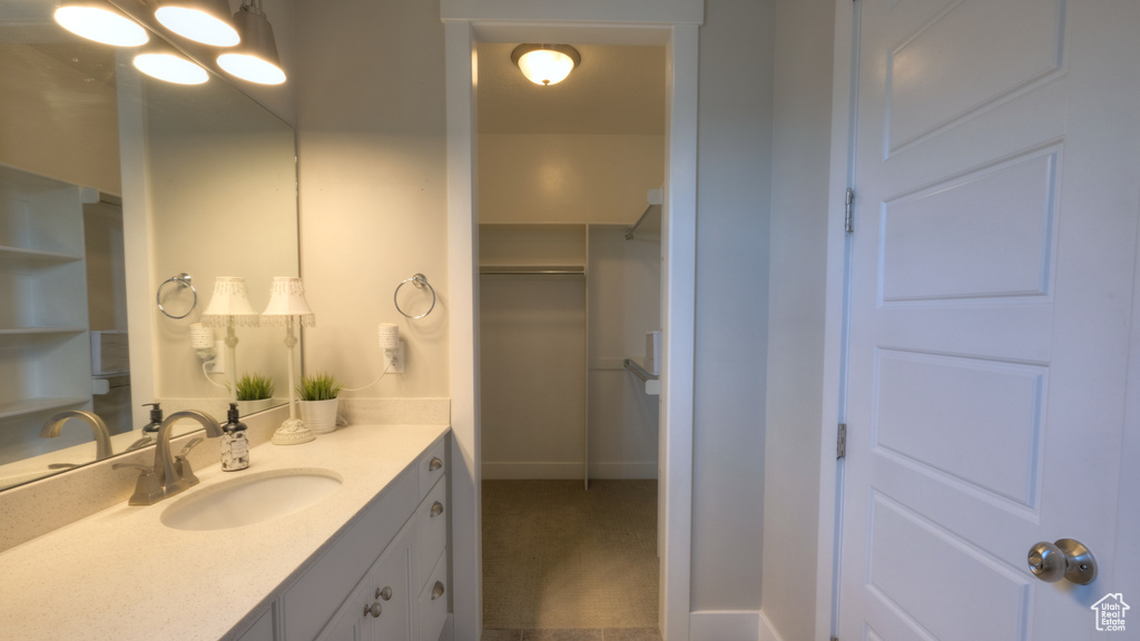 2444 N STANLEY CRANE DR Clinton, UT 84015