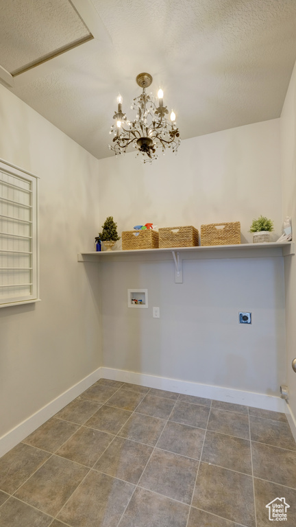 2444 N STANLEY CRANE DR Clinton, UT 84015