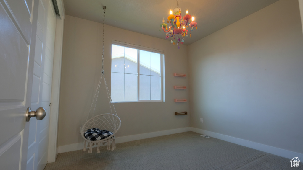 2444 N STANLEY CRANE DR Clinton, UT 84015