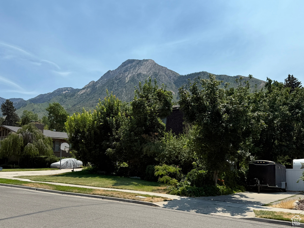 2809 E 4510 S Holladay, UT 84117