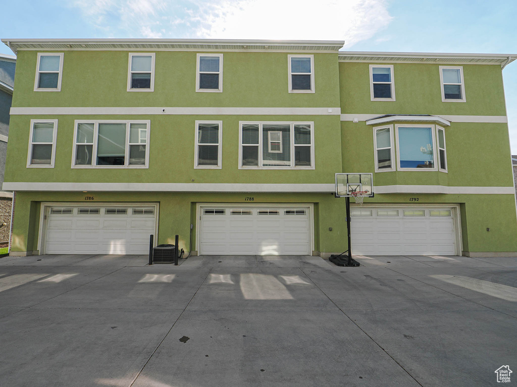 1788 W TORLUNDY DR Riverton, UT 84065
