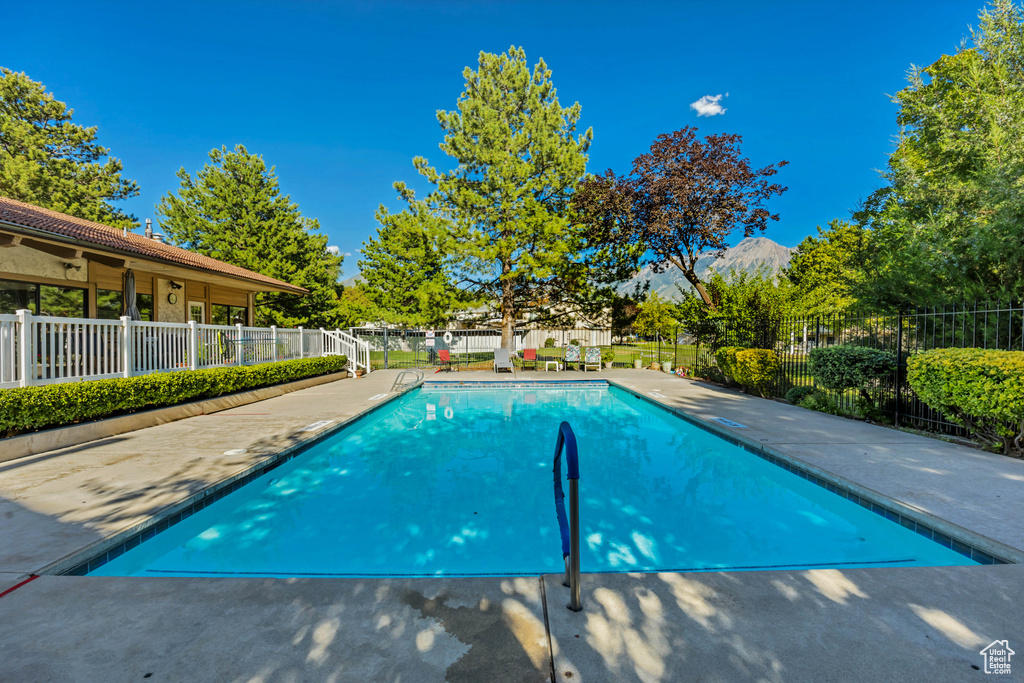 1460 E HIGHLAND COVE LN #223 Salt Lake City, UT 84106