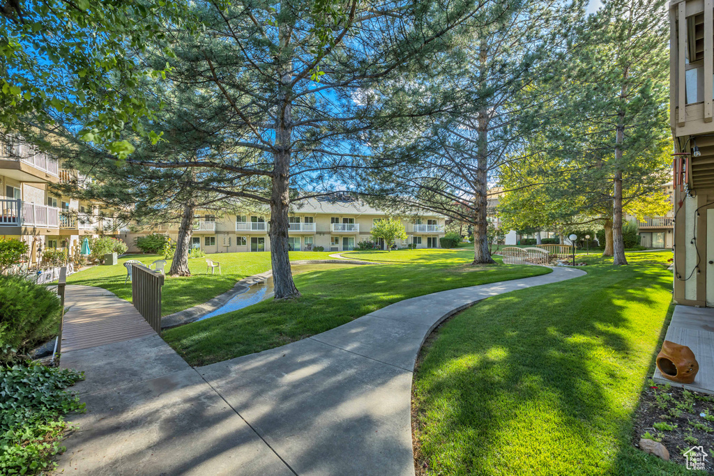 1460 E HIGHLAND COVE LN #223 Salt Lake City, UT 84106