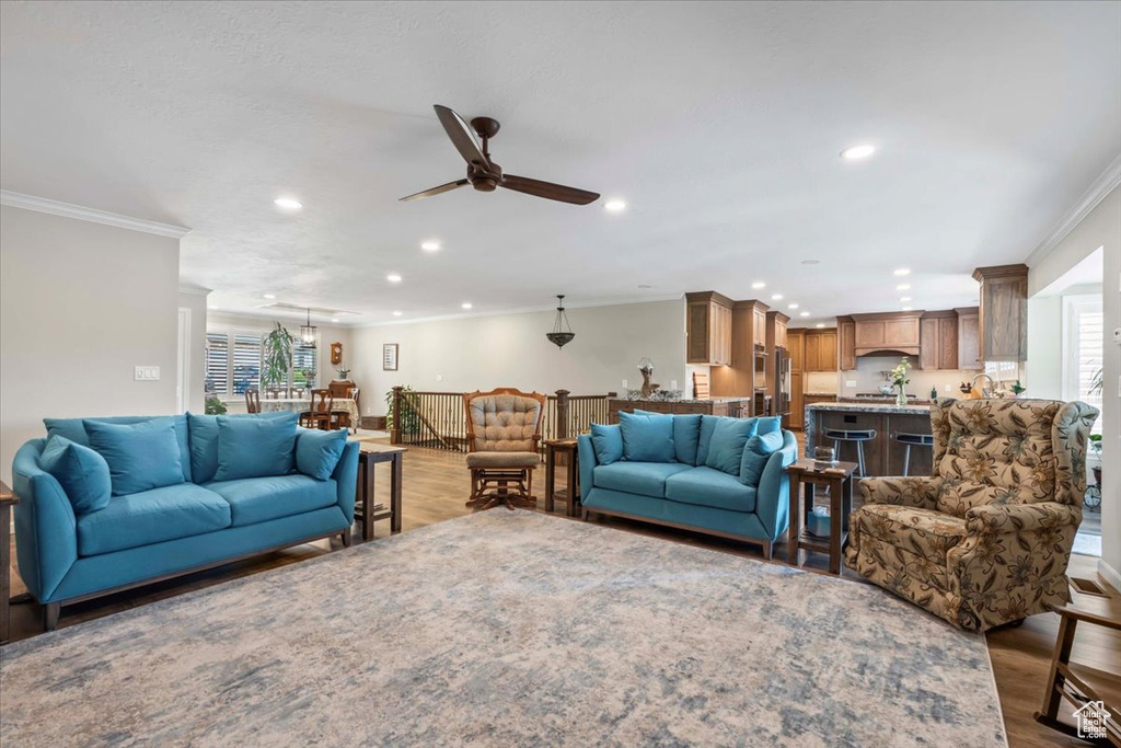 5504 S WHITE SPRINGS DR Murray, UT 84123