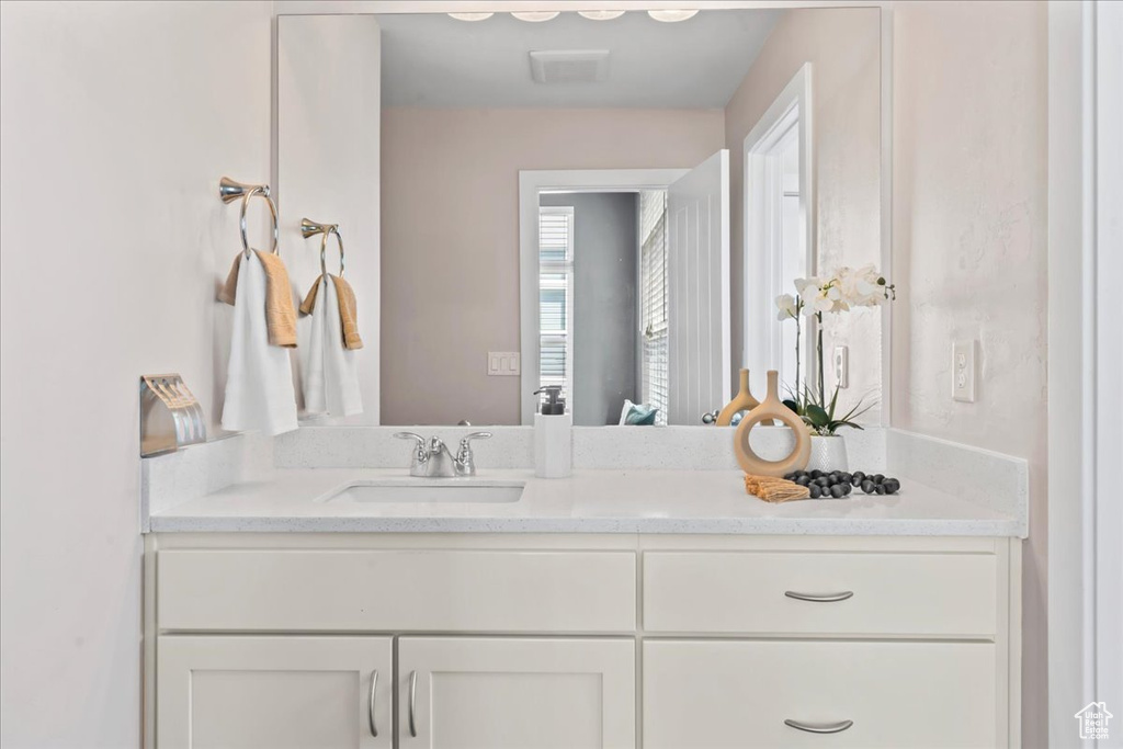 4746 W SOUTH JORDAN PKWY South Jordan, UT 84009