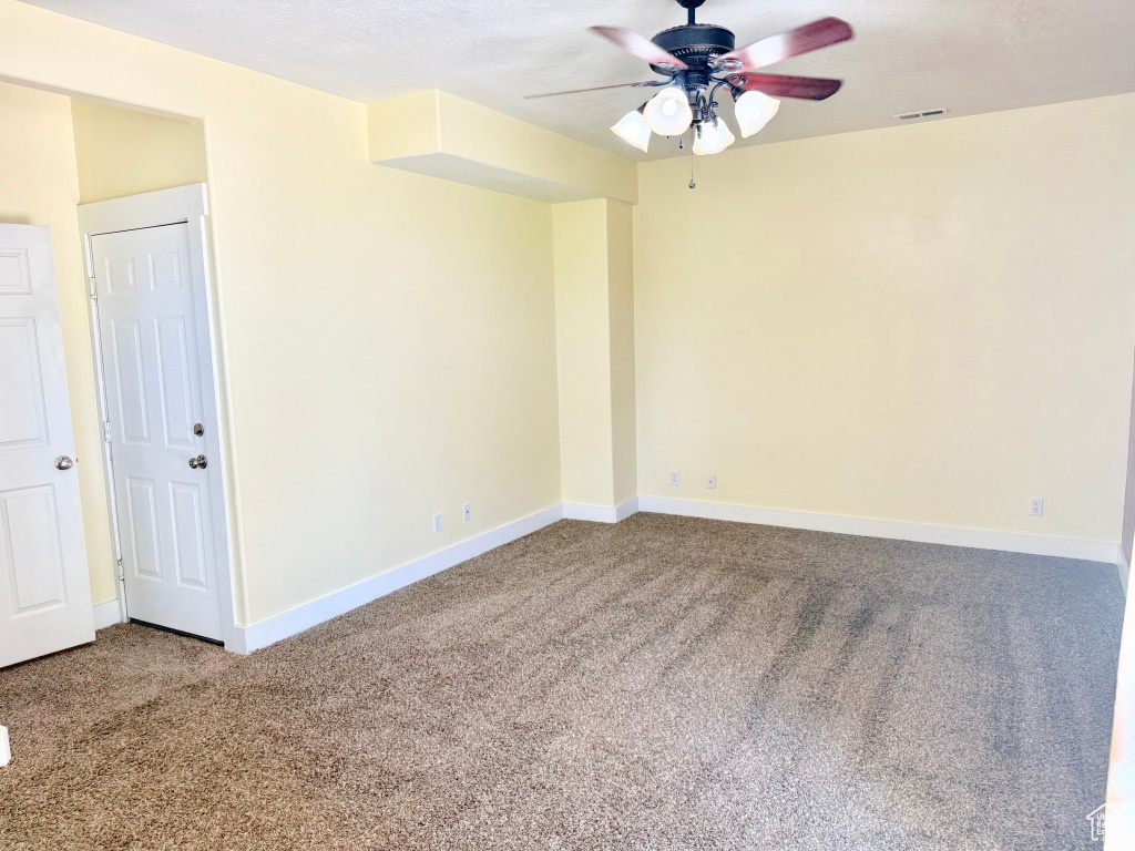 6835 W HUNTER VALLEY DR West Valley City, UT 84128