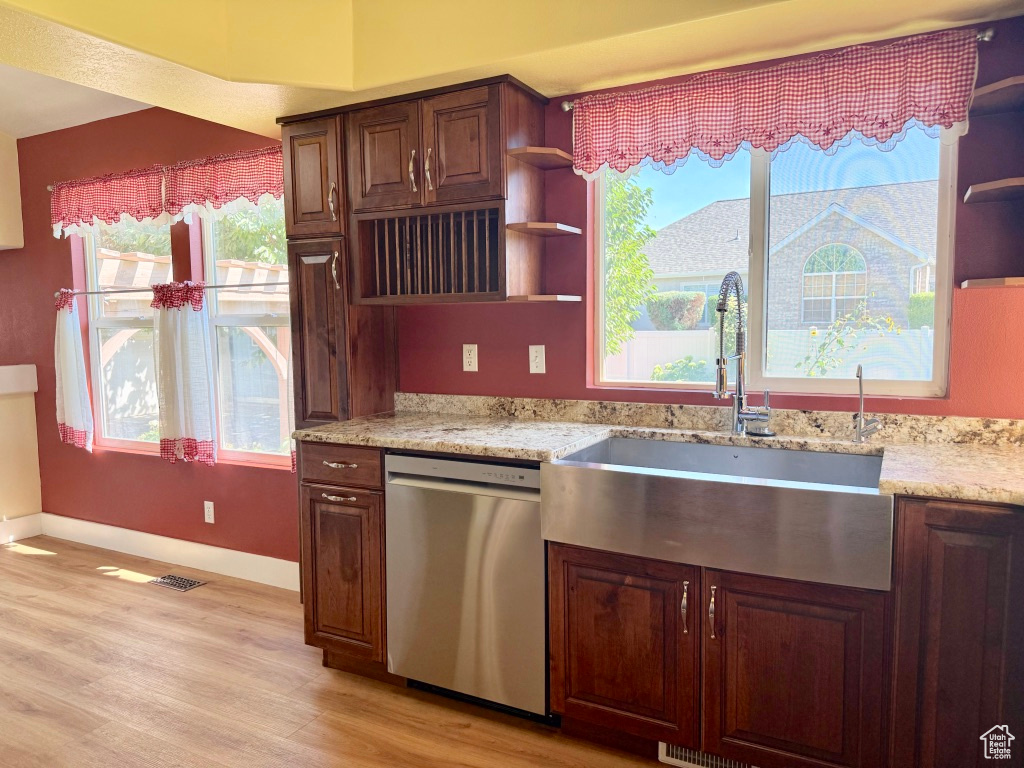 6835 W HUNTER VALLEY DR West Valley City, UT 84128