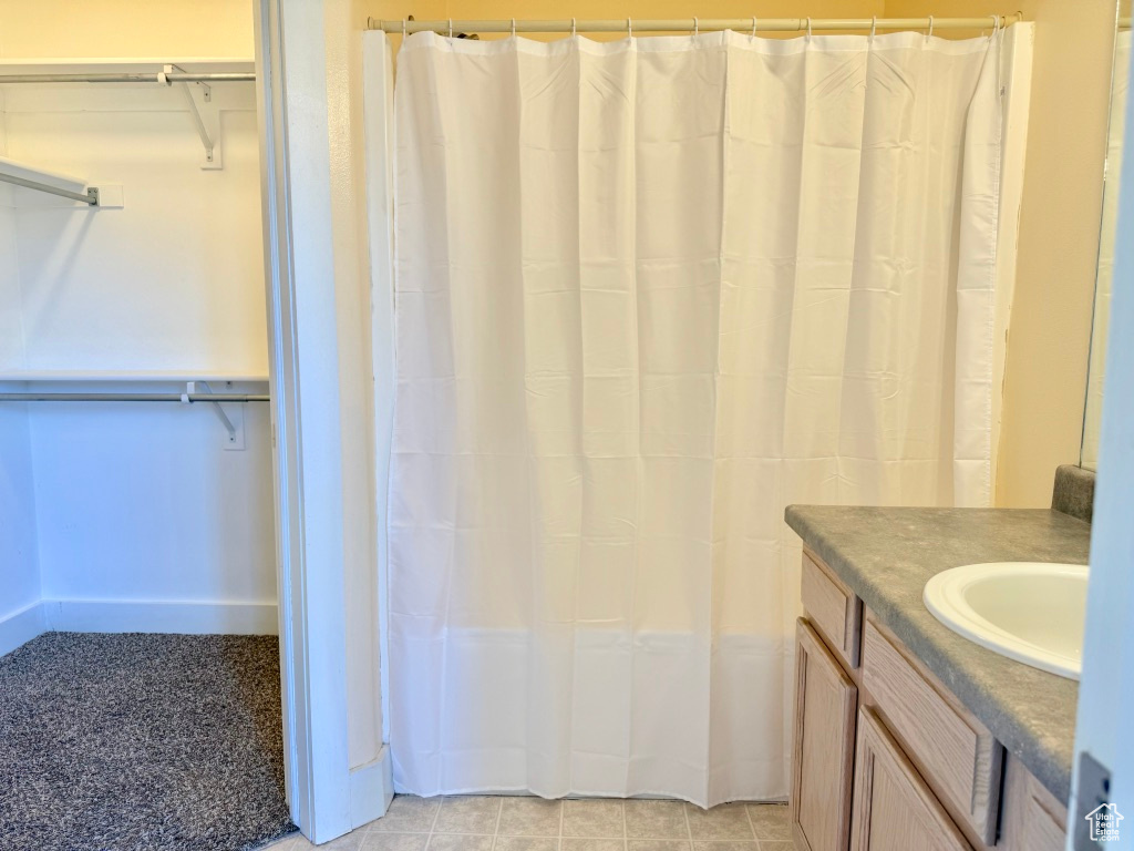 6835 W HUNTER VALLEY DR West Valley City, UT 84128
