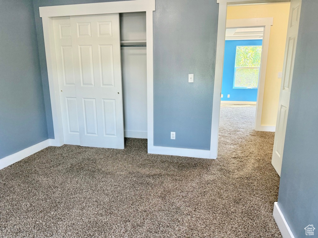 6835 W HUNTER VALLEY DR West Valley City, UT 84128