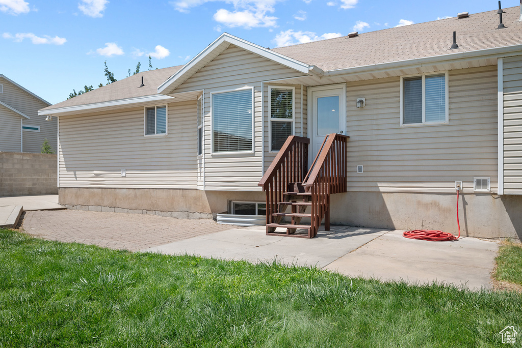 14053 S LOWE PEAK DR Riverton, UT 84096