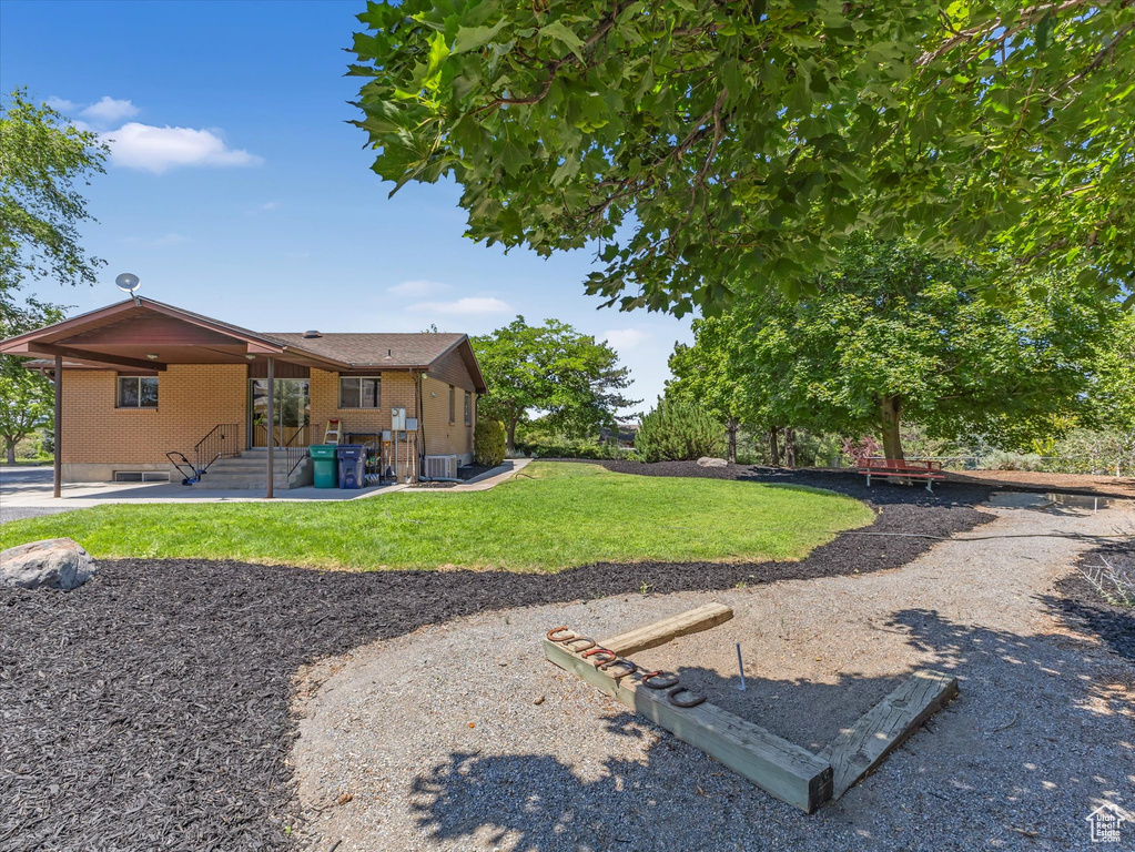 9795 S LITTLE COTTONWOOD LN Sandy, UT 84092