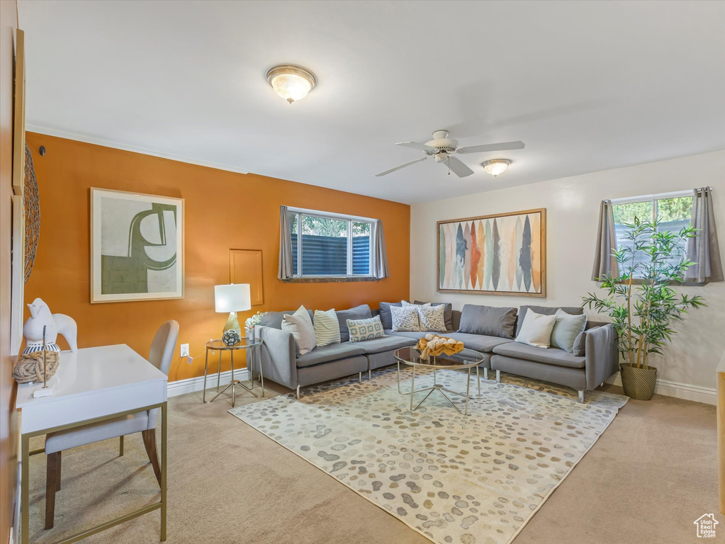 9795 S LITTLE COTTONWOOD LN Sandy, UT 84092