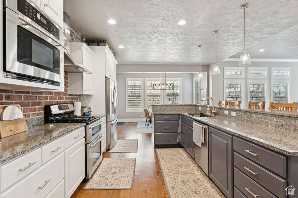 310 MAXINE CIR Bountiful, UT 84010