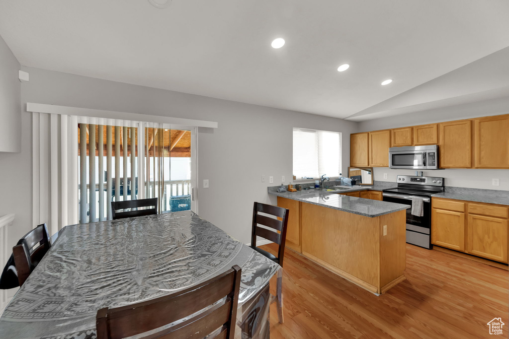 5343 W RIDGE BROOK WAY Salt Lake City, UT 84118
