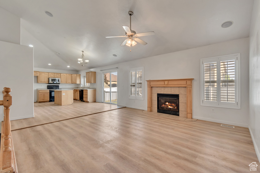 5747 W MIRROR DR West Jordan, UT 84081