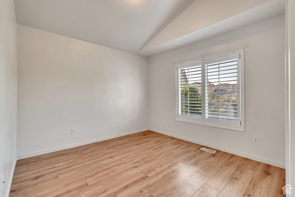 5747 W MIRROR DR West Jordan, UT 84081