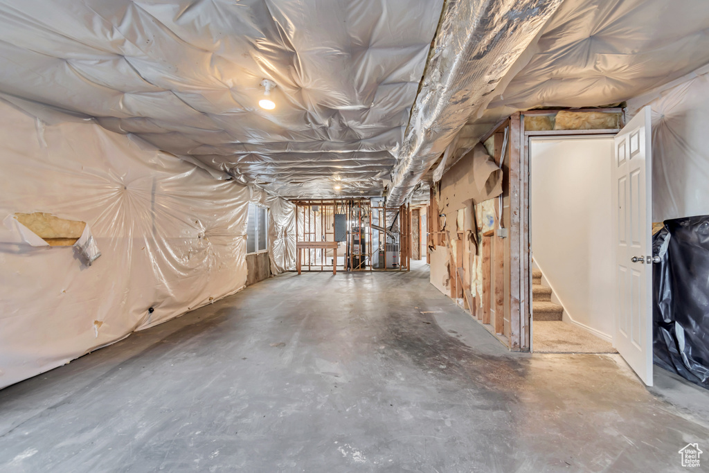 5747 W MIRROR DR West Jordan, UT 84081