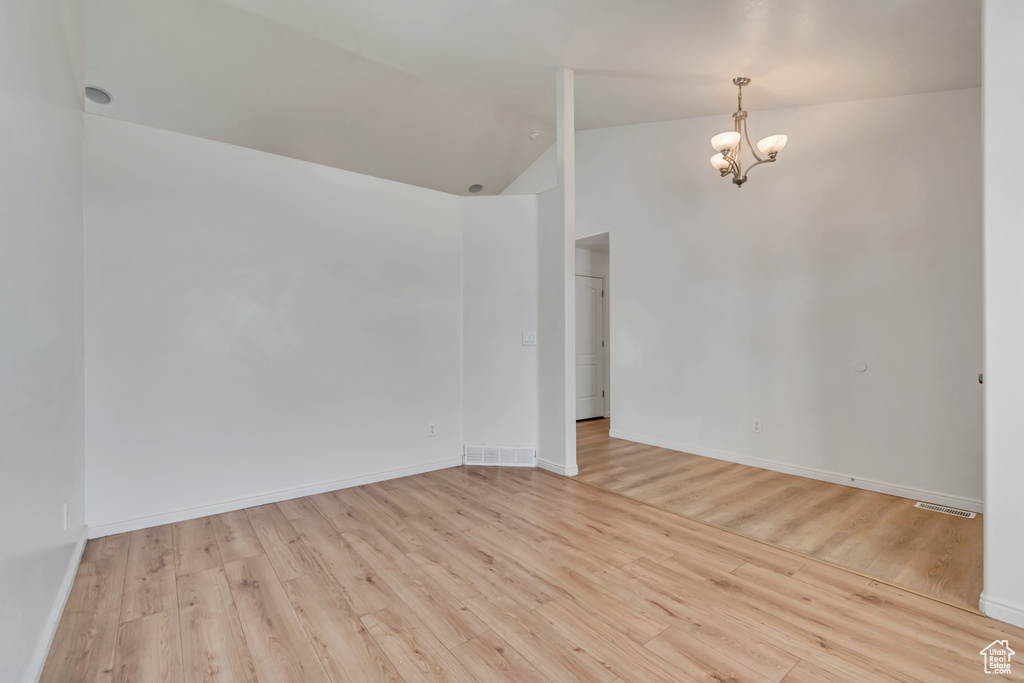 5747 W MIRROR DR West Jordan, UT 84081