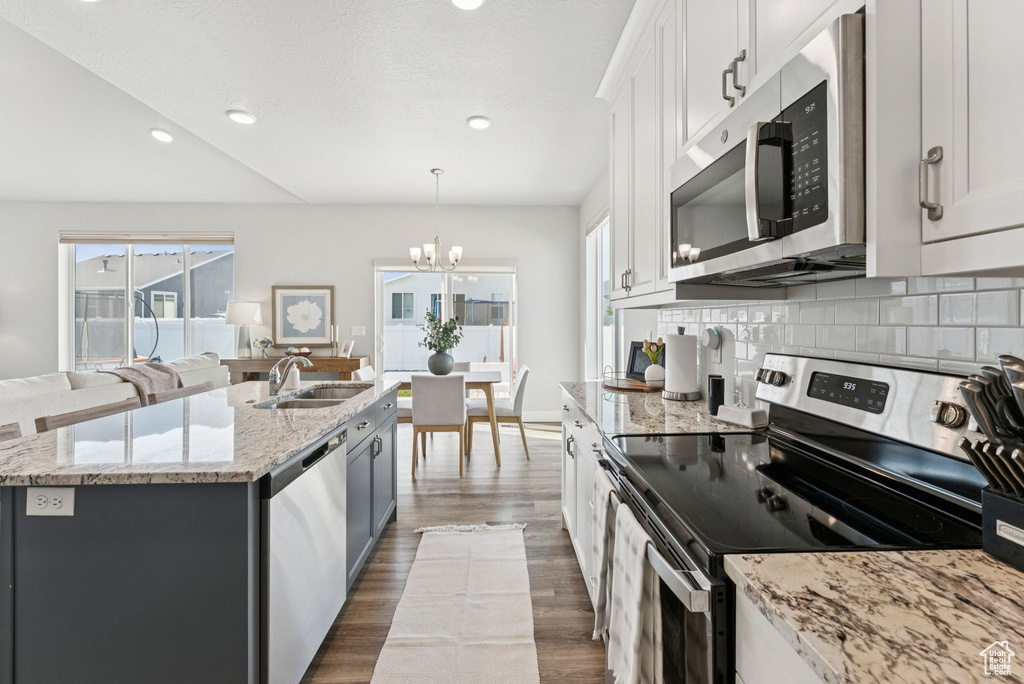 2161 W PEGASUS AVE Mapleton, UT 84664