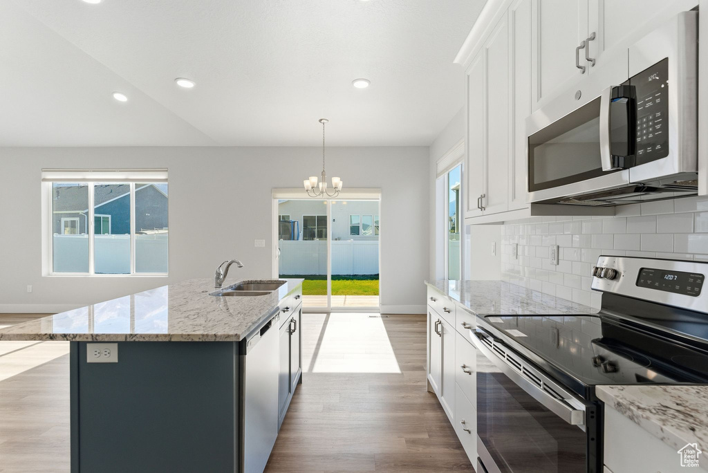 Photo 15 for MLS #2102145 at 2161 W Pegasus Ave