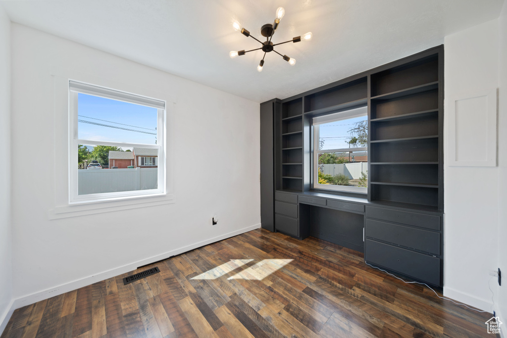 5762 S MCMILLAN CIR Salt Lake City, UT 84107