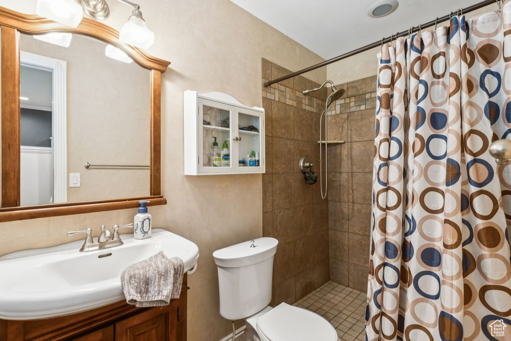 8211 S MARION VIEW CIR Sandy, UT 84094