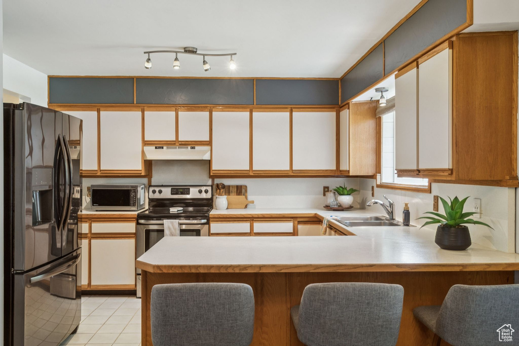 8211 S MARION VIEW CIR Sandy, UT 84094