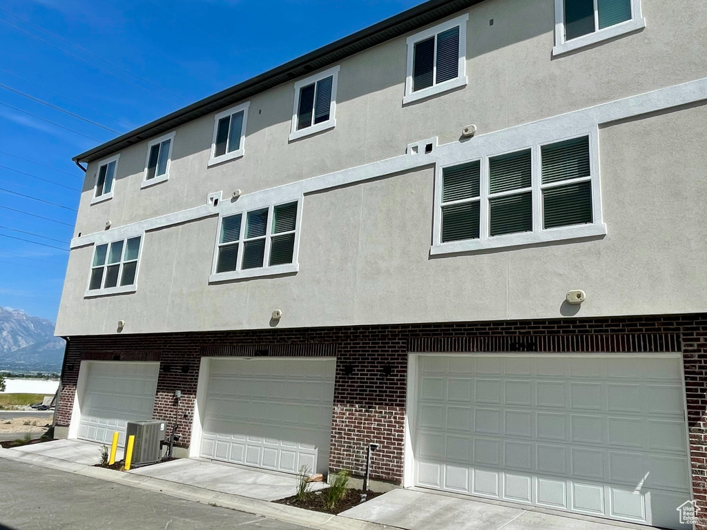 12941 S CORONA ARCH CT #571 Riverton, UT 84096