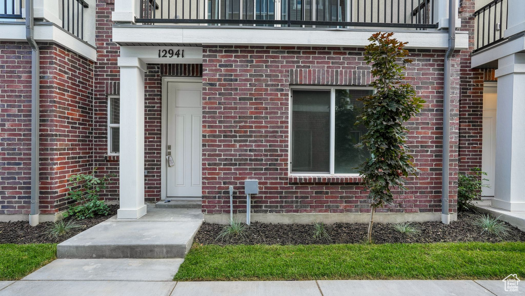 12941 S CORONA ARCH CT #571 Riverton, UT 84096