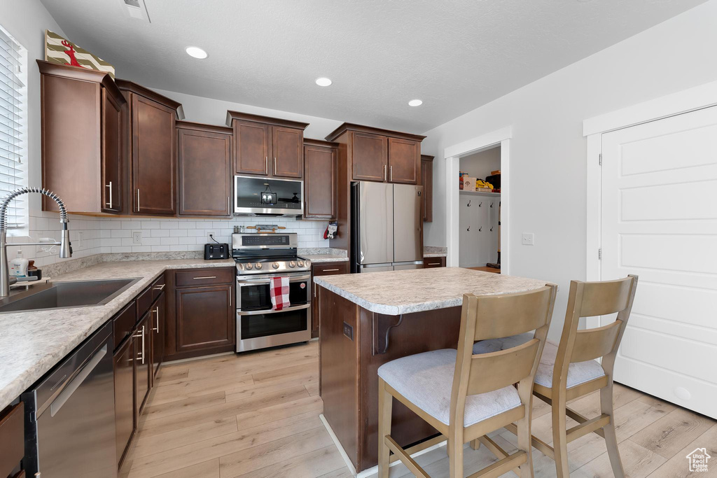 7887 N SAGEBRUSH LN Eagle Mountain, UT 84005