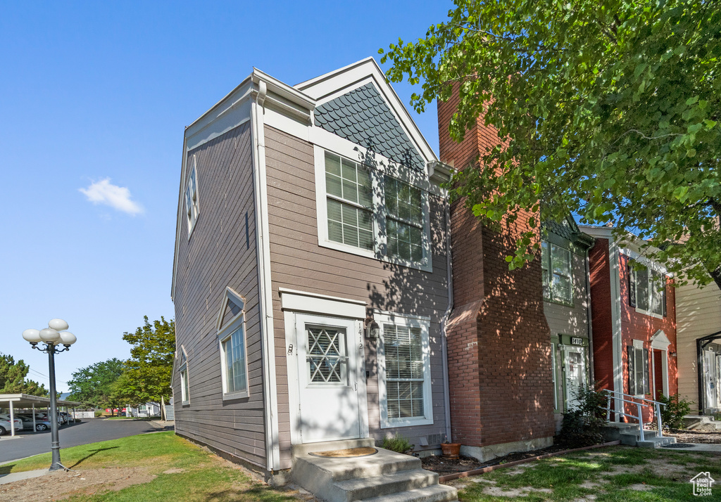 1412 W TELEGRAPH DR Taylorsville, UT 84123