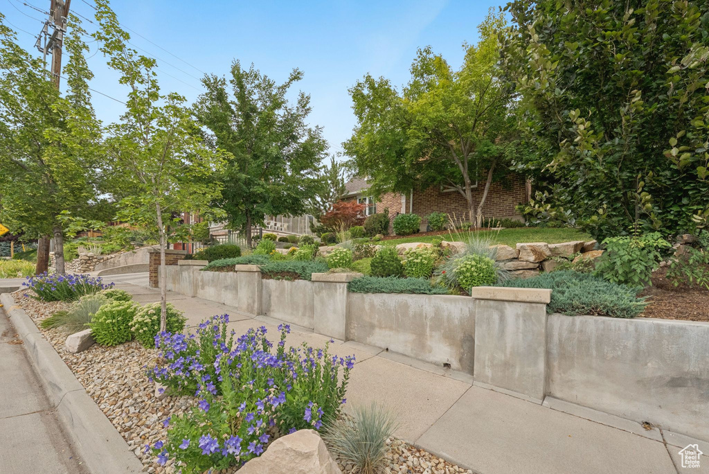 1005 S 1500 E Salt Lake City, UT 84105
