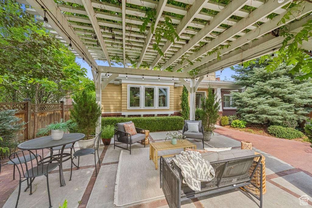 1005 S 1500 E Salt Lake City, UT 84105