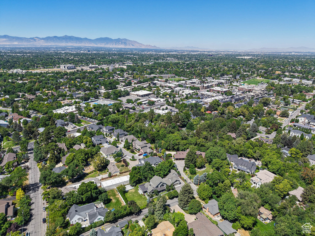 4760 S 2555 E Holladay, UT 84117