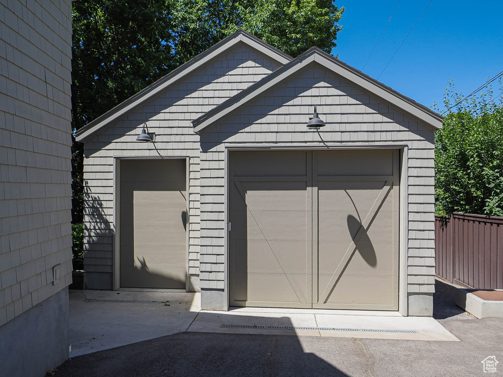 4760 S 2555 E Holladay, UT 84117