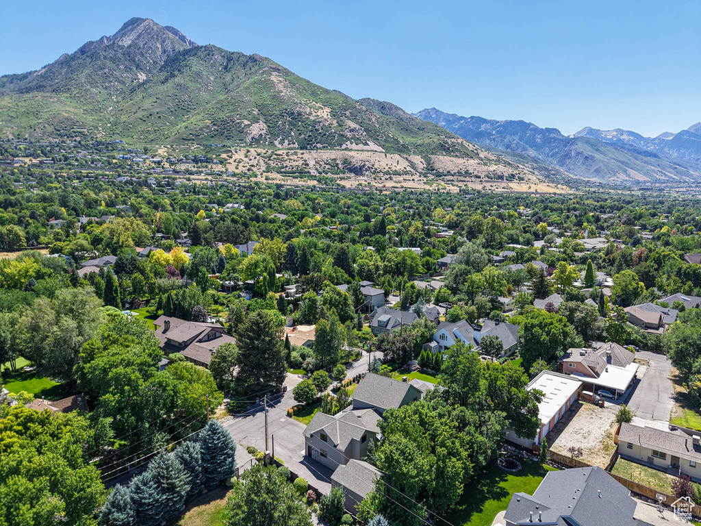 4760 S 2555 E Holladay, UT 84117