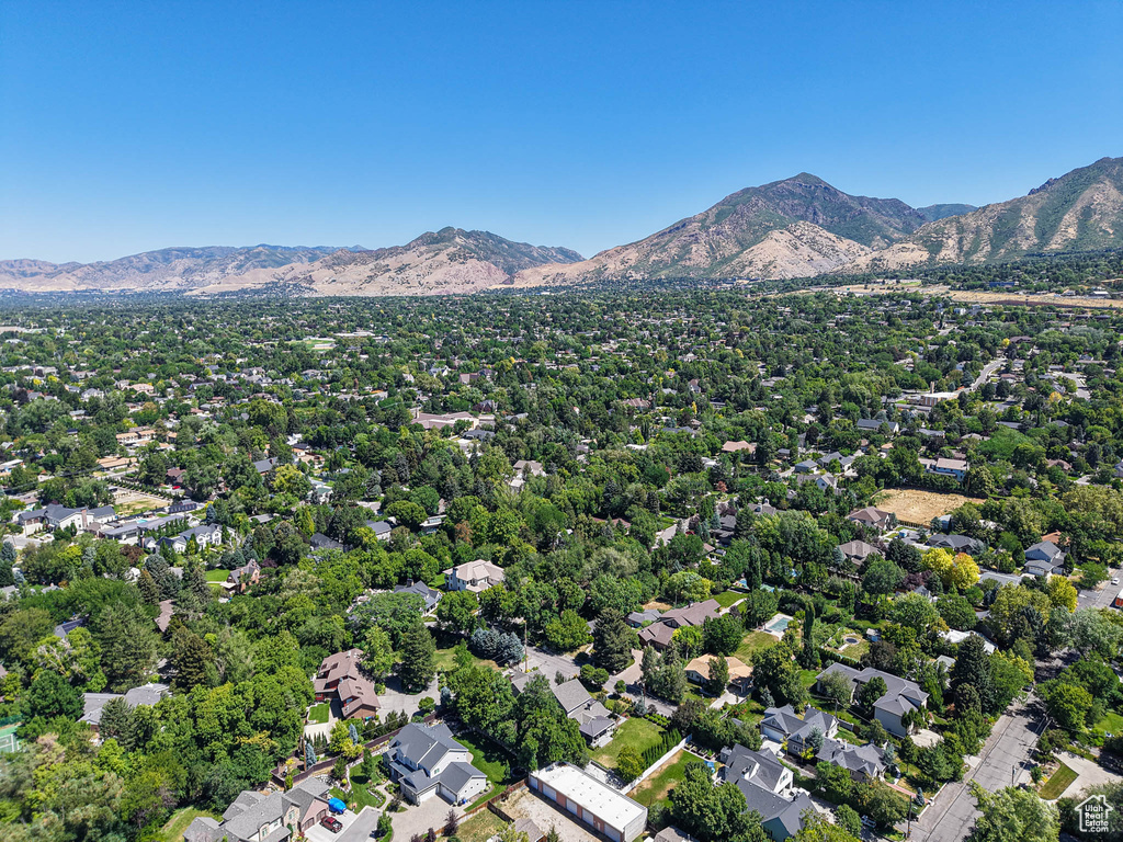 4760 S 2555 E Holladay, UT 84117