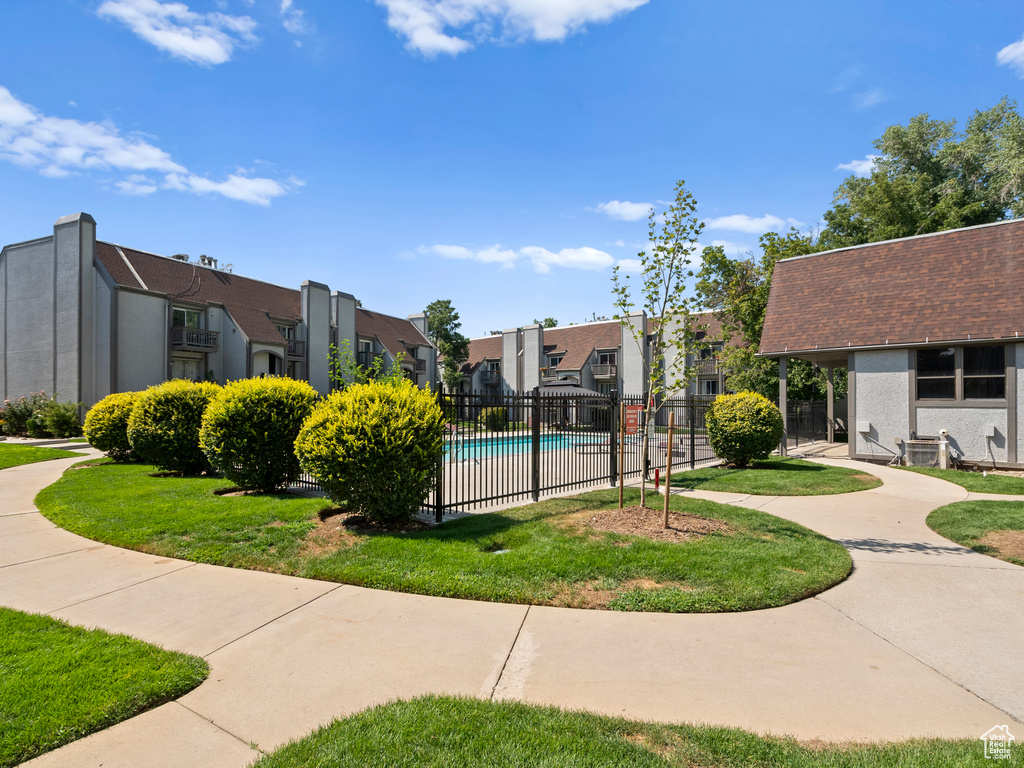 426 E CREEKSIDE CIR #B Murray, UT 84107