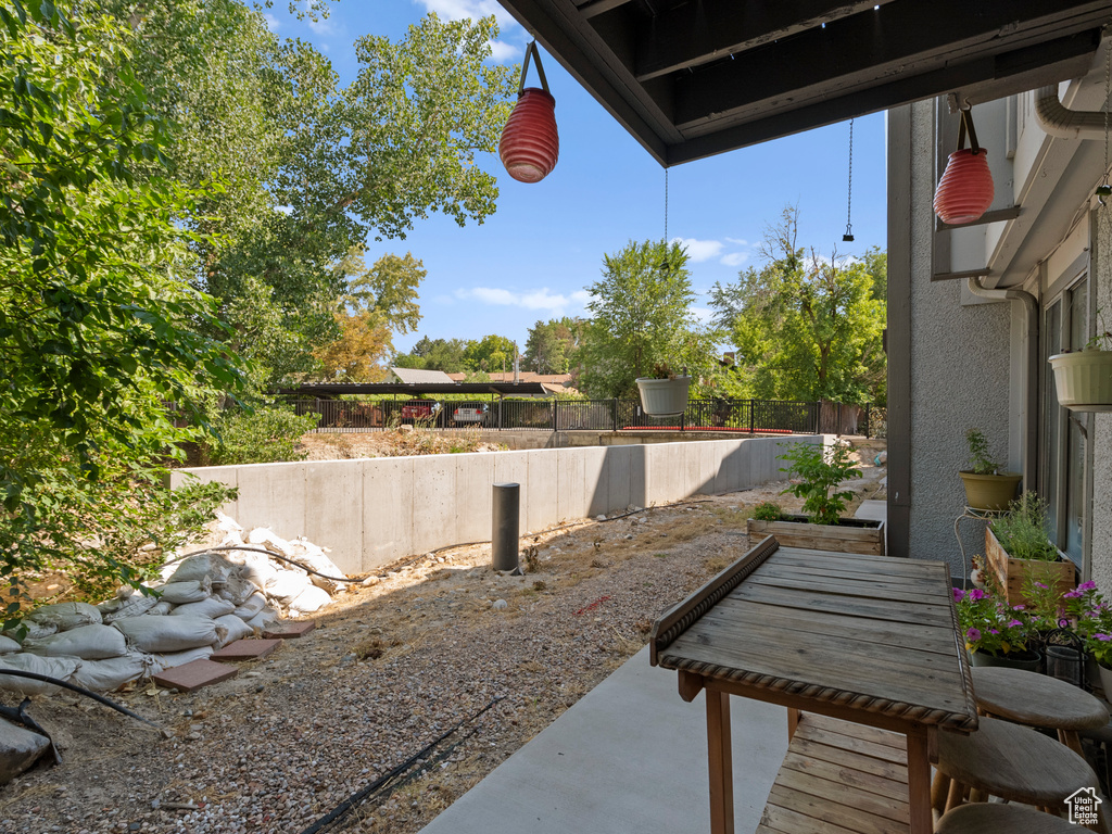 426 E CREEKSIDE CIR #B Murray, UT 84107