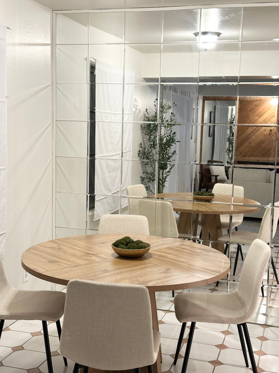 426 E CREEKSIDE CIR #B Murray, UT 84107