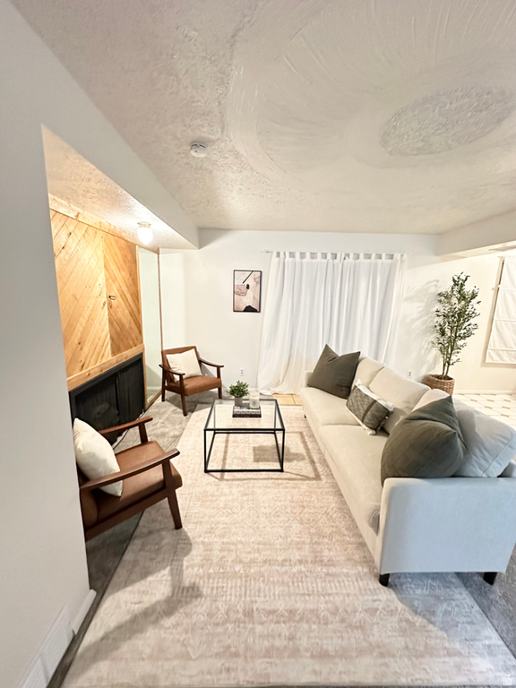 426 E CREEKSIDE CIR #B Murray, UT 84107