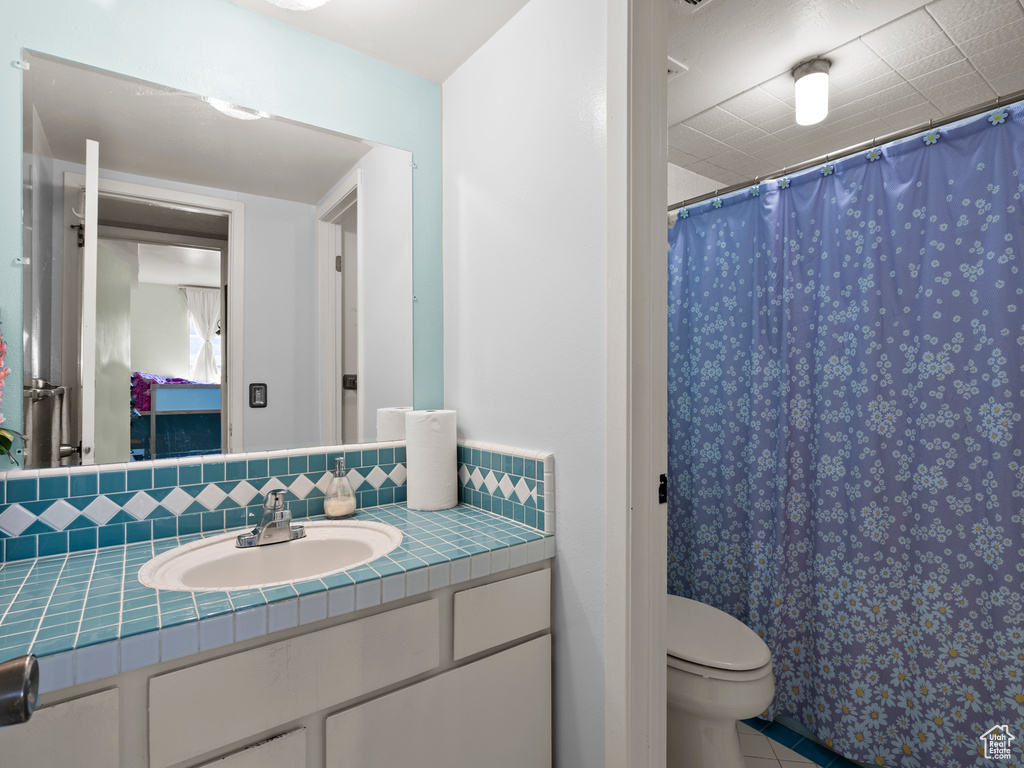 426 E CREEKSIDE CIR #B Murray, UT 84107