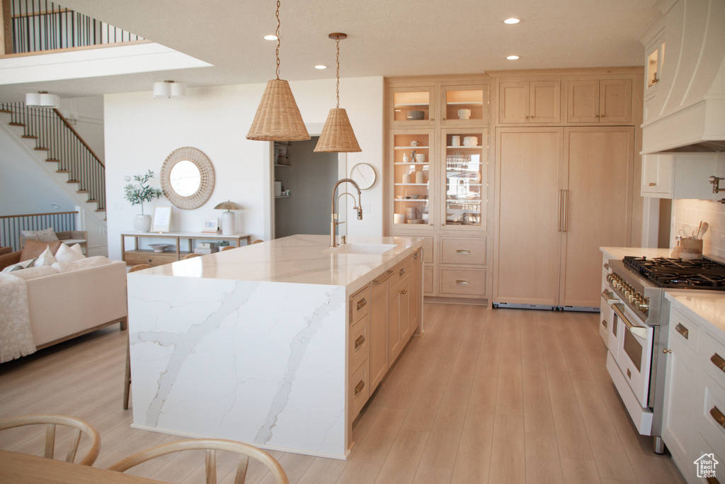 5024 W 2065 S Taylor, UT 84401