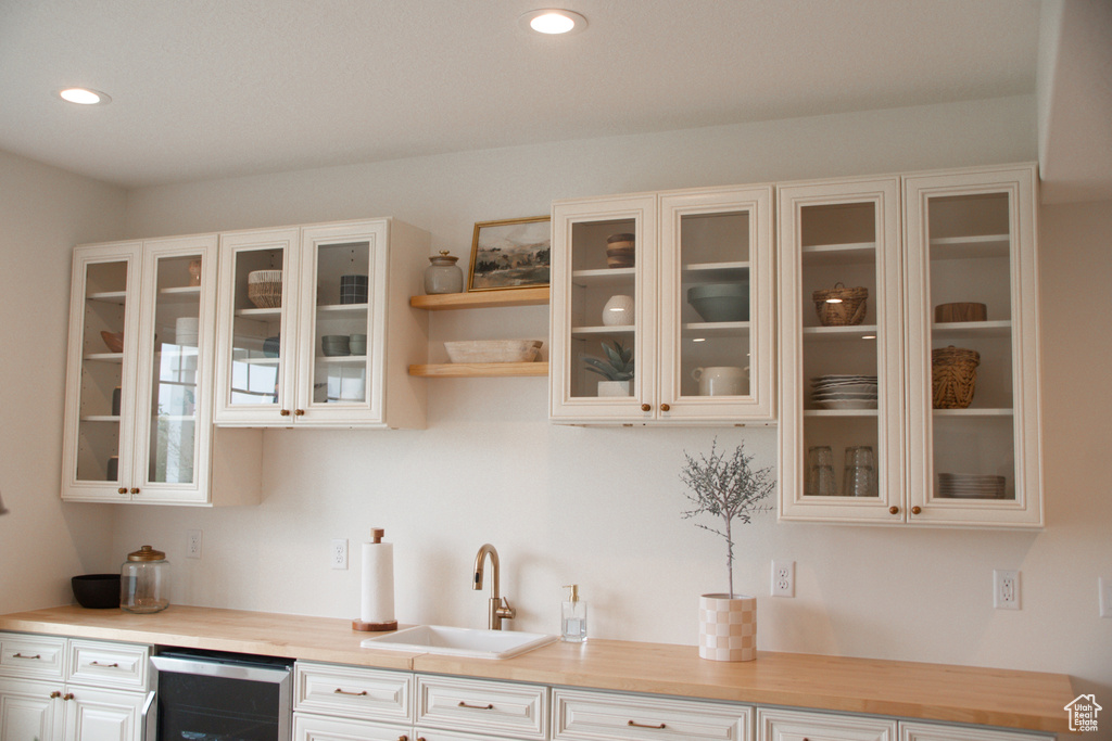 5024 W 2065 S Taylor, UT 84401