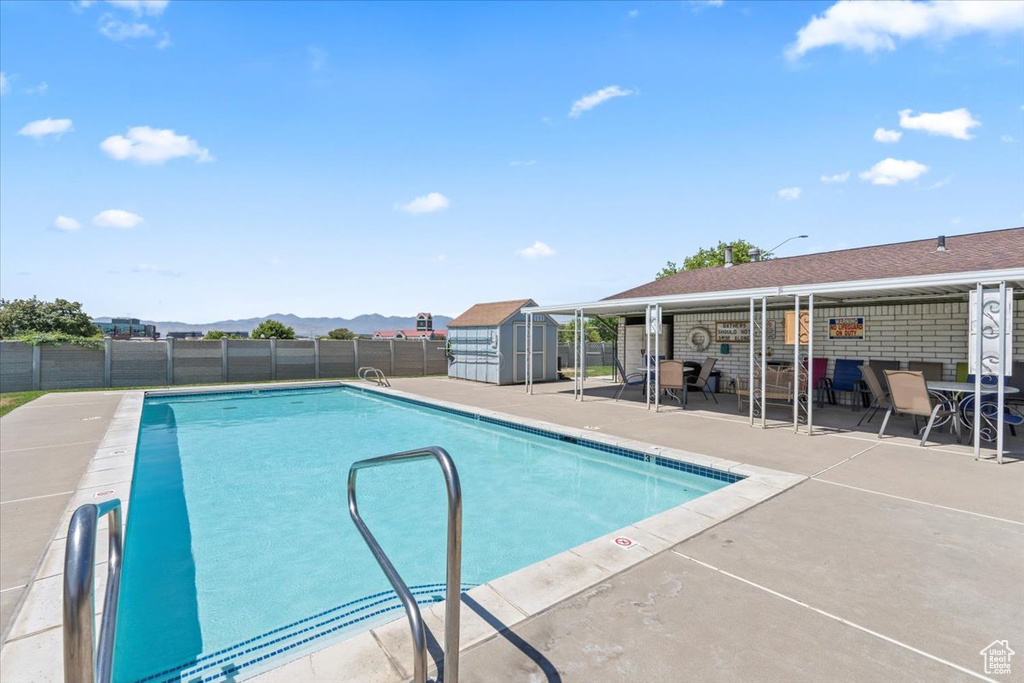 89 W EVENING STAR WAY Sandy, UT 84070