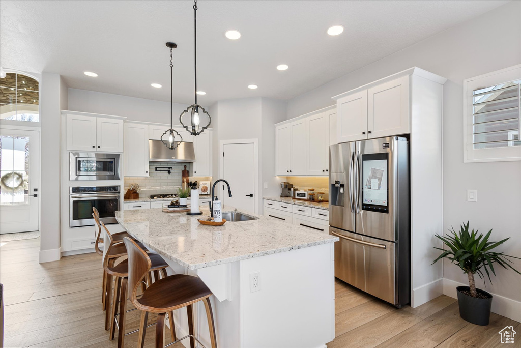 Photo 6 for MLS #2102182 at 2321 E John Holladay Ct
