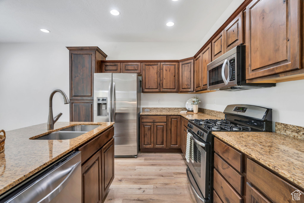 246 E TOPSPIN WAY Lehi, UT 84043
