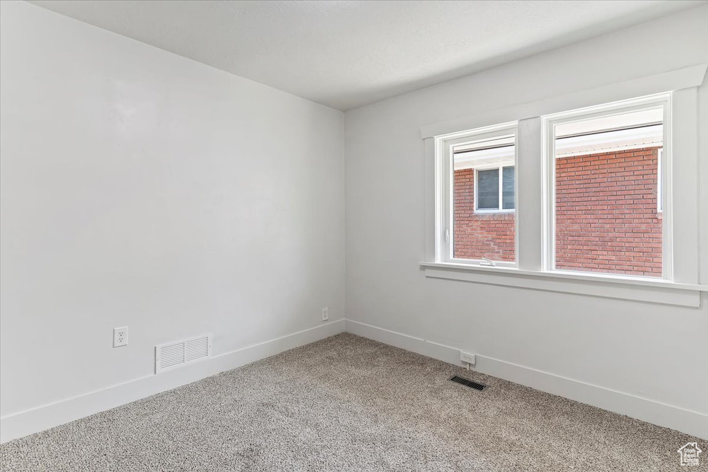 943 E 30TH ST Ogden, UT 84403