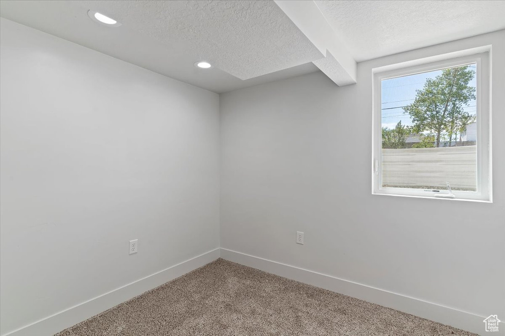 943 E 30TH ST Ogden, UT 84403