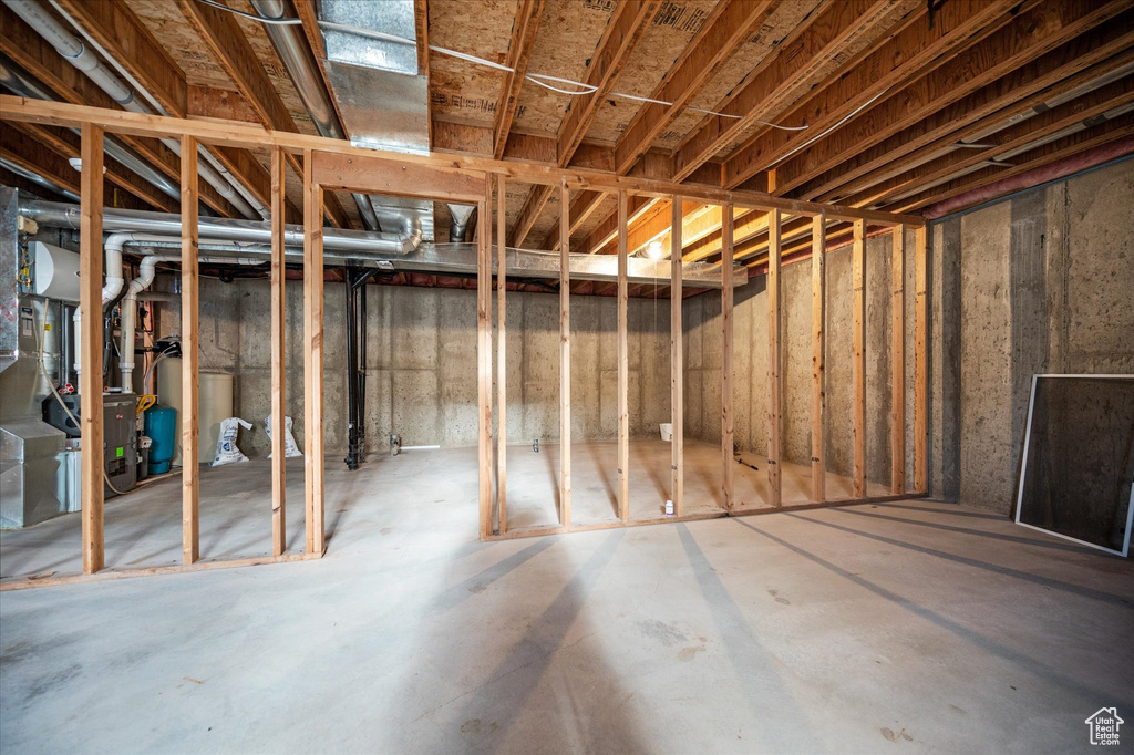 5615 S 1075 E South Ogden, UT 84405